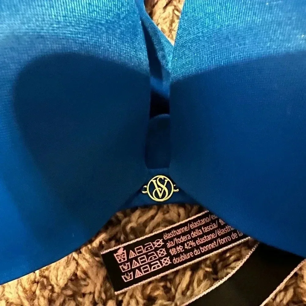 Victoria Secret gorgeous blue satin bra - Picture 2 of 2